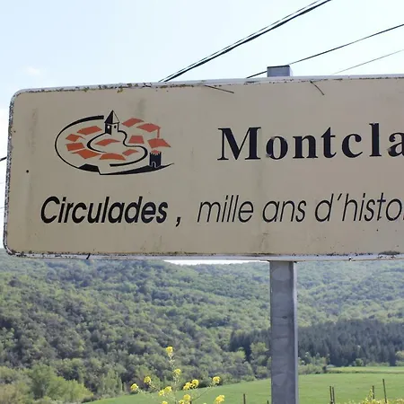 Dans Un écrin De Nature * Montclar (Aude)